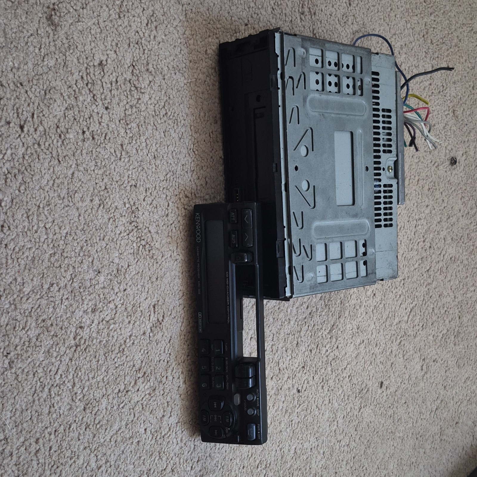 UNTESTED Kenwood KRC-302 Cassette Receiver with CD/MD-Changer Control