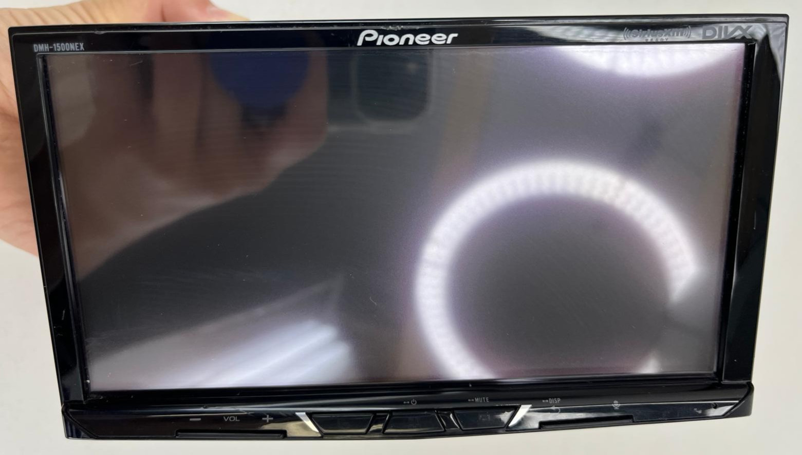 Pioneer DMH-1500NEX Digital Media Receiver with 7″ WVGA Display