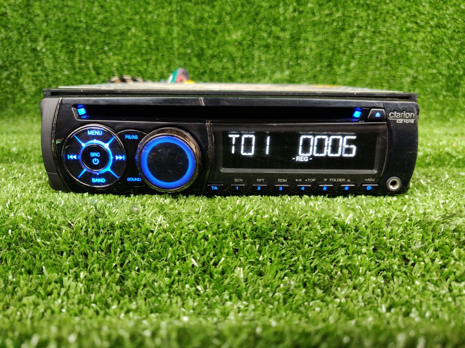 Clarion Cz101e Original Used Car Radio