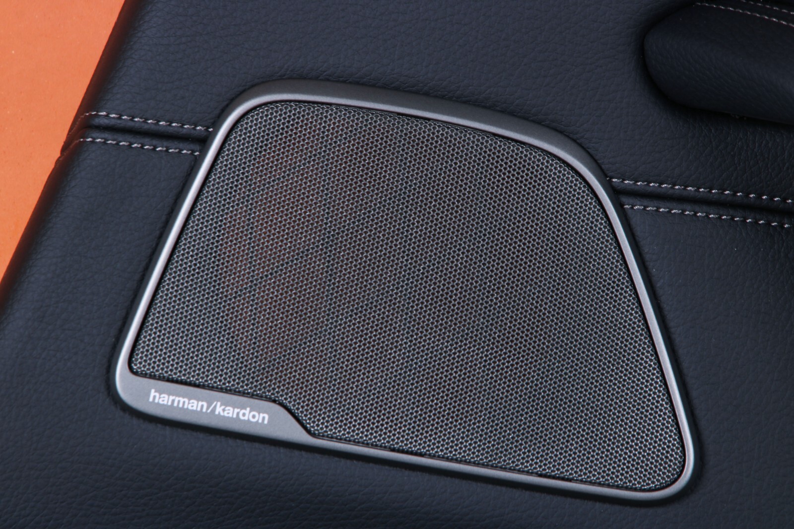 BMW G38 (G30) DOOR CARD PANEL REAR RIGHT LEATHER HARMAN KARDON