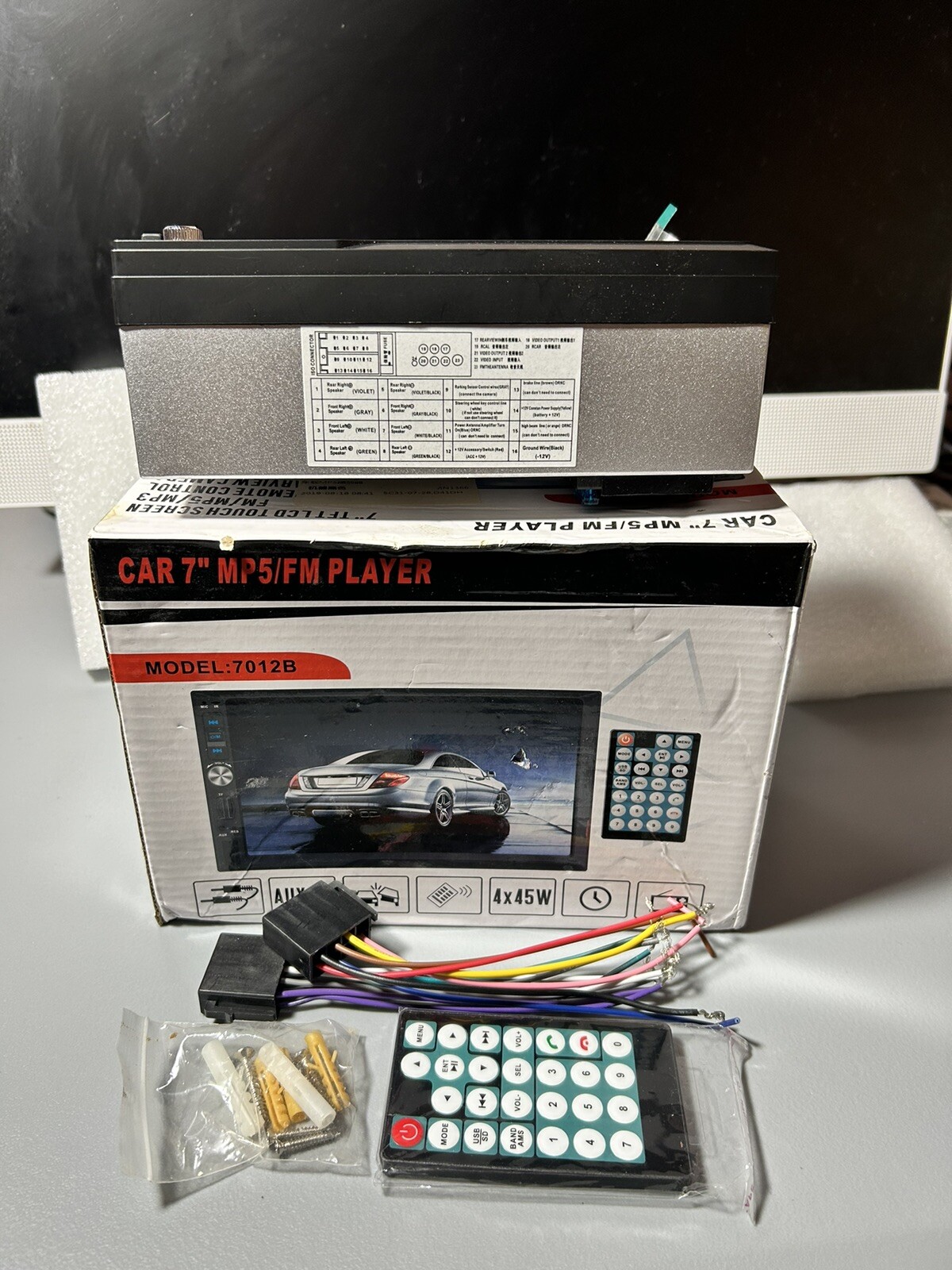 Car Stereo: 7012B 7-inch car MP5 player car Bluetooth MP4MP5 all-in-one machine