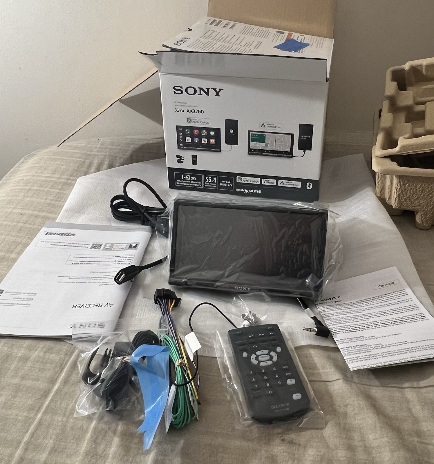Sony XAV-AX3200 AV Multi Media Receiver Car Stuck On Ok Screen Need Repair