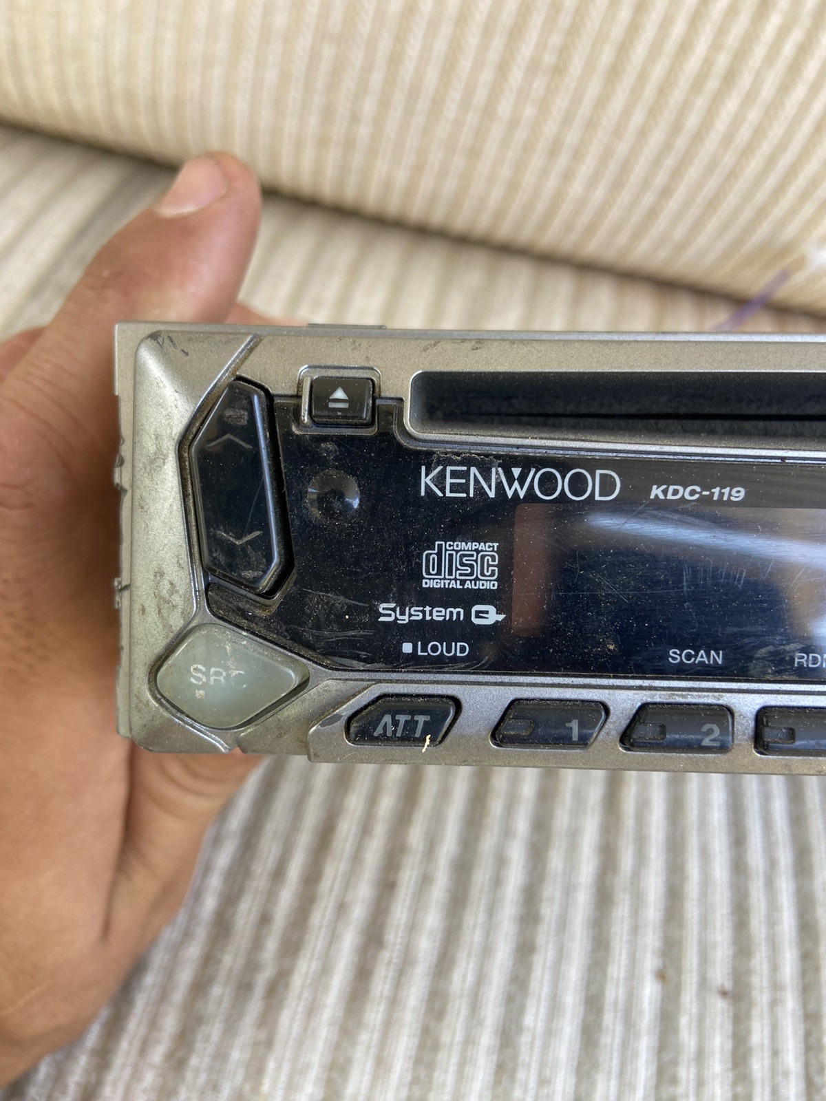 Kenwood CD Receiver KDC-119 180W Max Power CD-R RW Free Ship