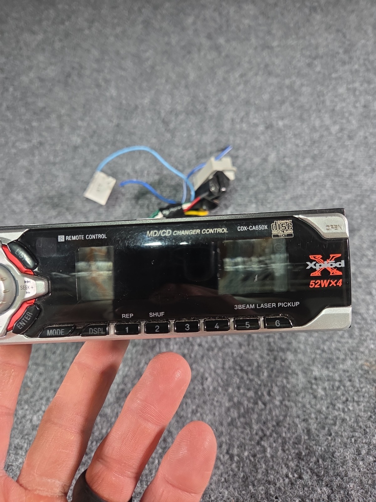 Sony Xplod CDX-CA650X Car Stereo Receiver 52W x 4 Detachable Face AM/FM Untested