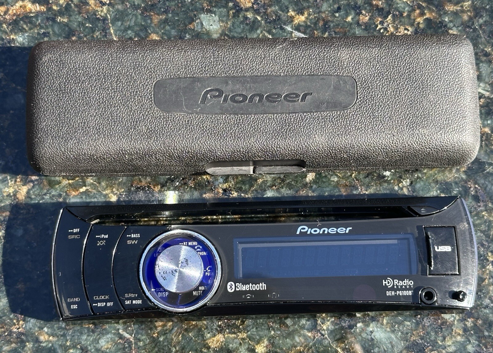 PIONEER DEH-P6100BT RARE CD BLUETOOTH MP3