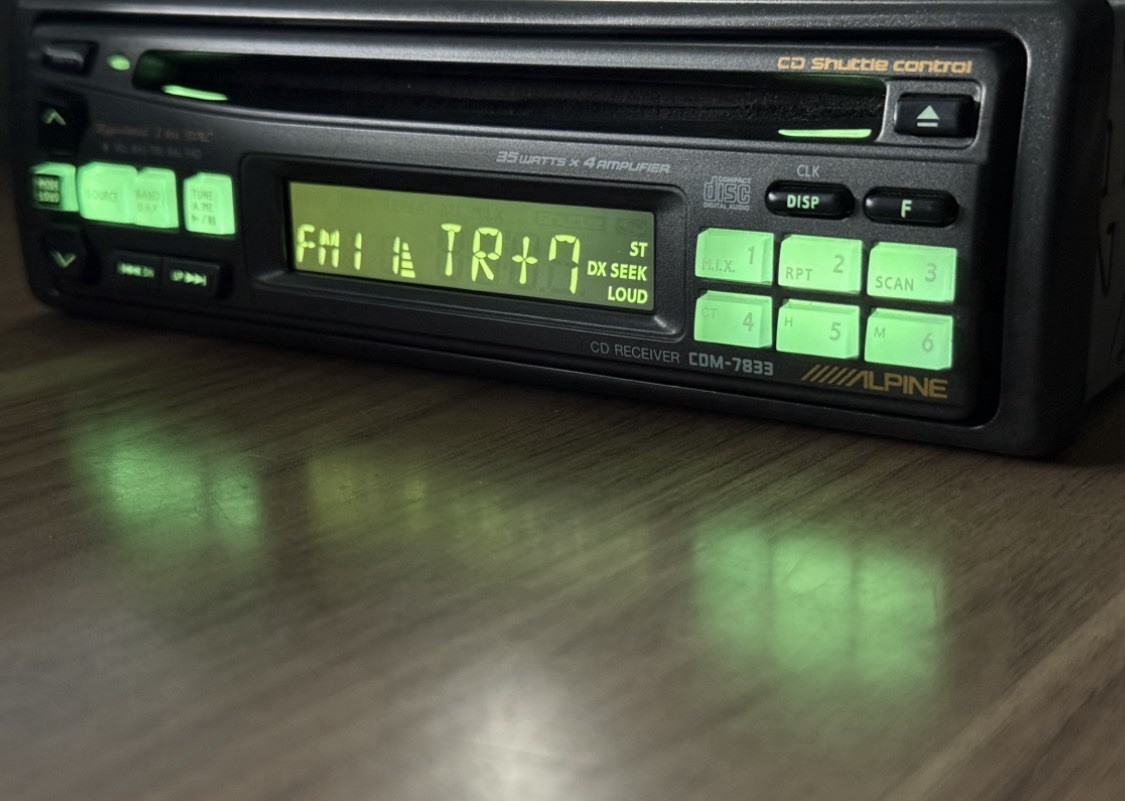 ALPINE CAR AUDIO STEREO IN DASH CD UNIT OLD SCHOOL CDM-7833 VINTAGE RARE! EQ