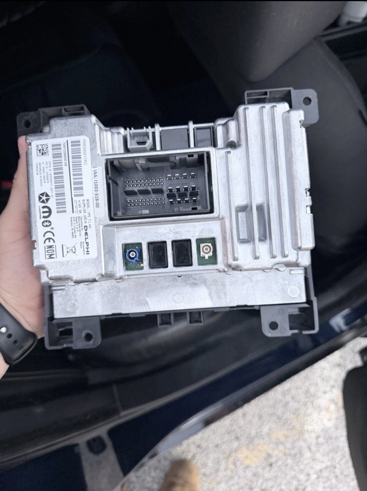 2023 Dodge Charger Challenger OEM 7.0 Touchscreen Uconnect VP2 Radio 68575669AA