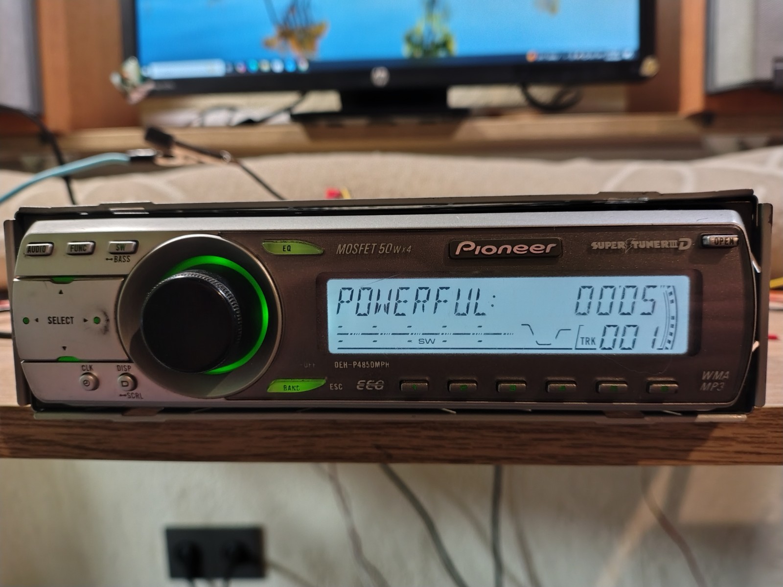 Pioneer DEH P4850MPH Car Stereo CD Receiver Fully Working Great Shape