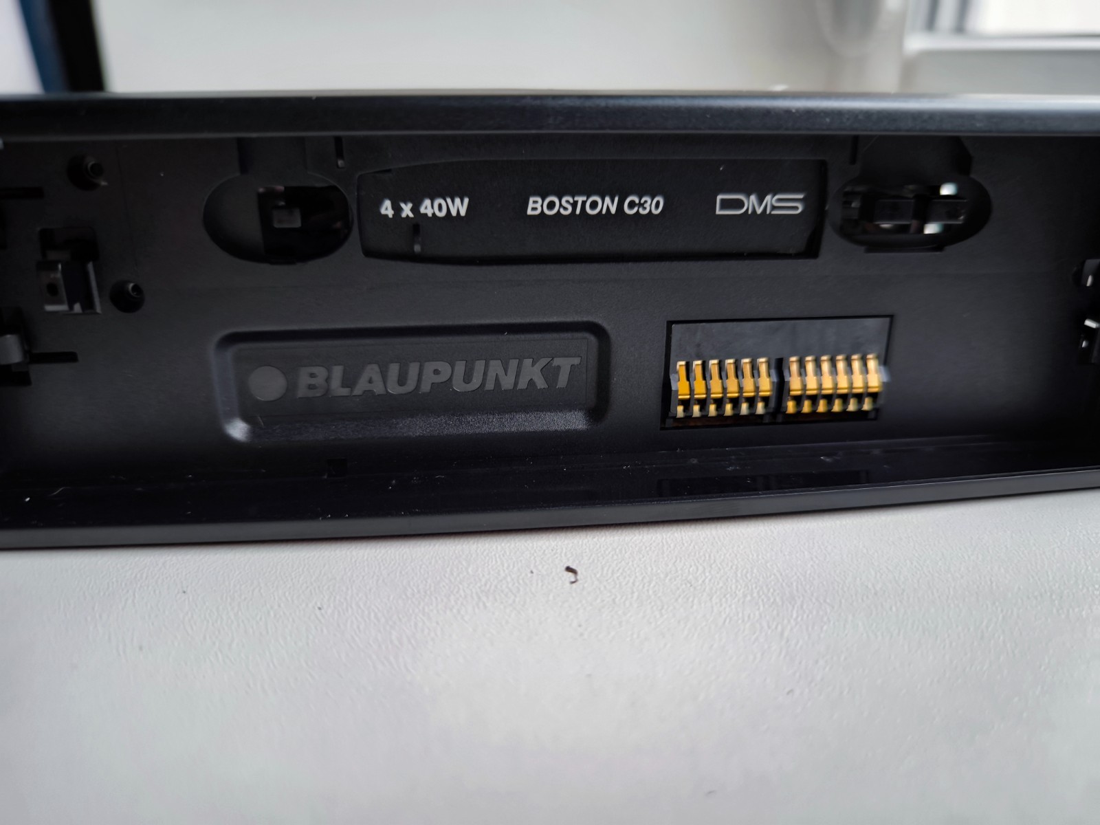 NEW Blaupunkt Boston C30 7640125510 7 640 125 510 Original Car Radio 4x40w + box