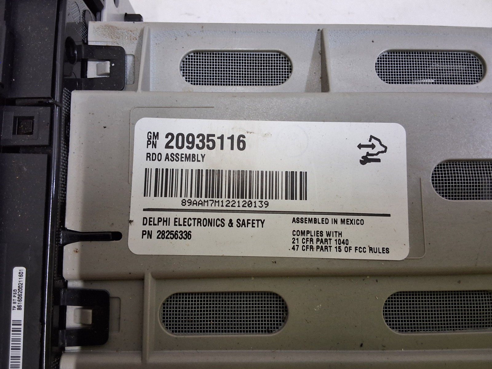 09 10 11 12 Chevrolet Traverse Buick enclave AM FM CD radio receiver 20935116 OE
