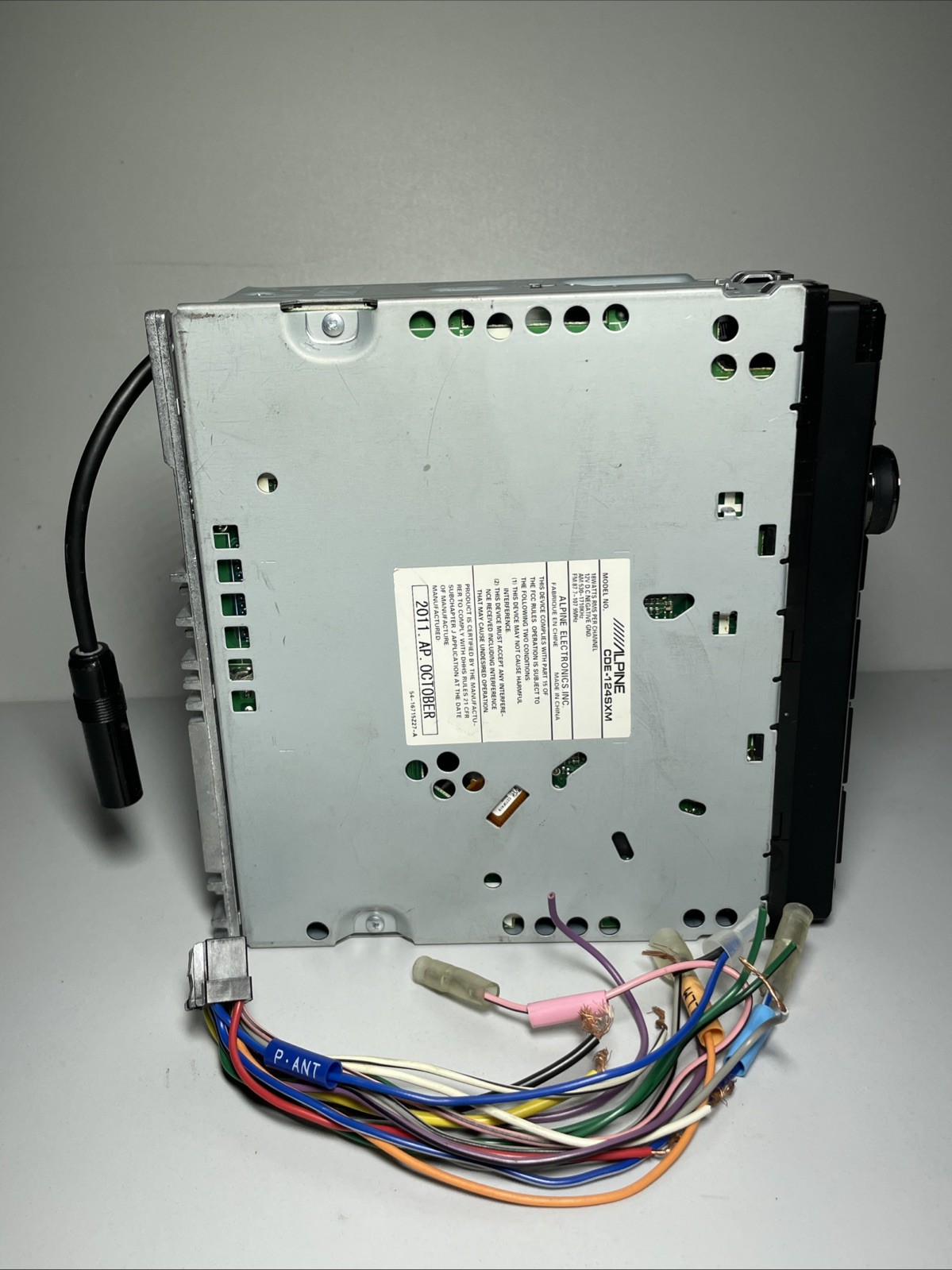 Alpine CDE-124SXM MP3/CD In Dash Receiver 50Wx4 USB XM Pandora