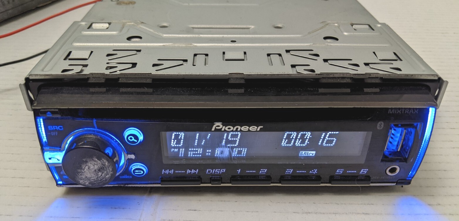 Pioneer DEH-X6700BT USB/CD/MP3 In Dash Receiver