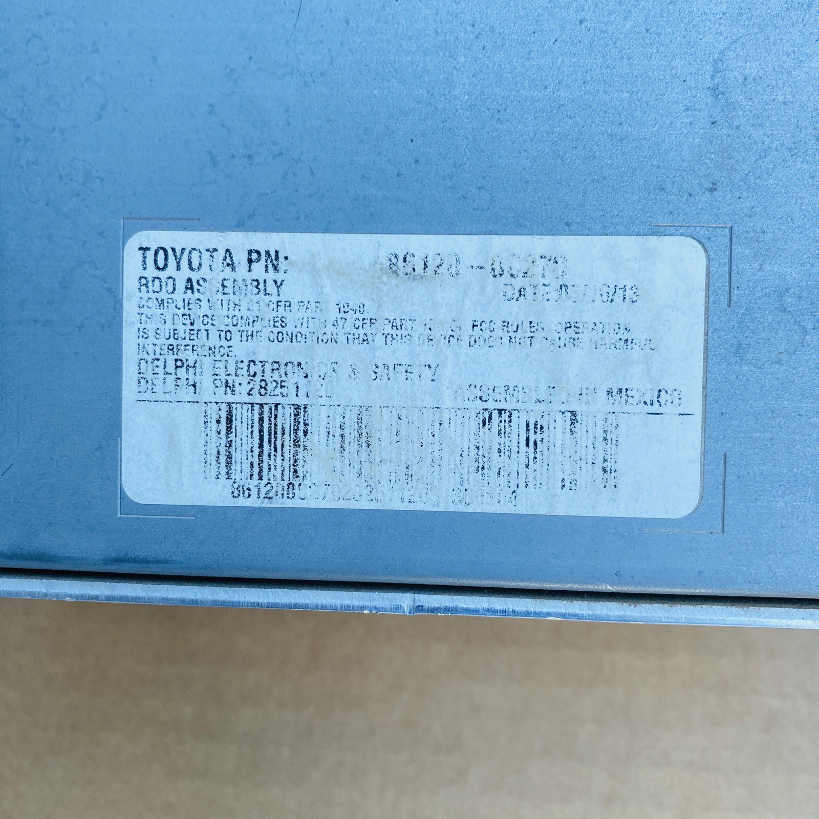 2007-2013 Toyota Tundra OEM AM/FM Radio Tuner CD 86120-0C270 AD1812