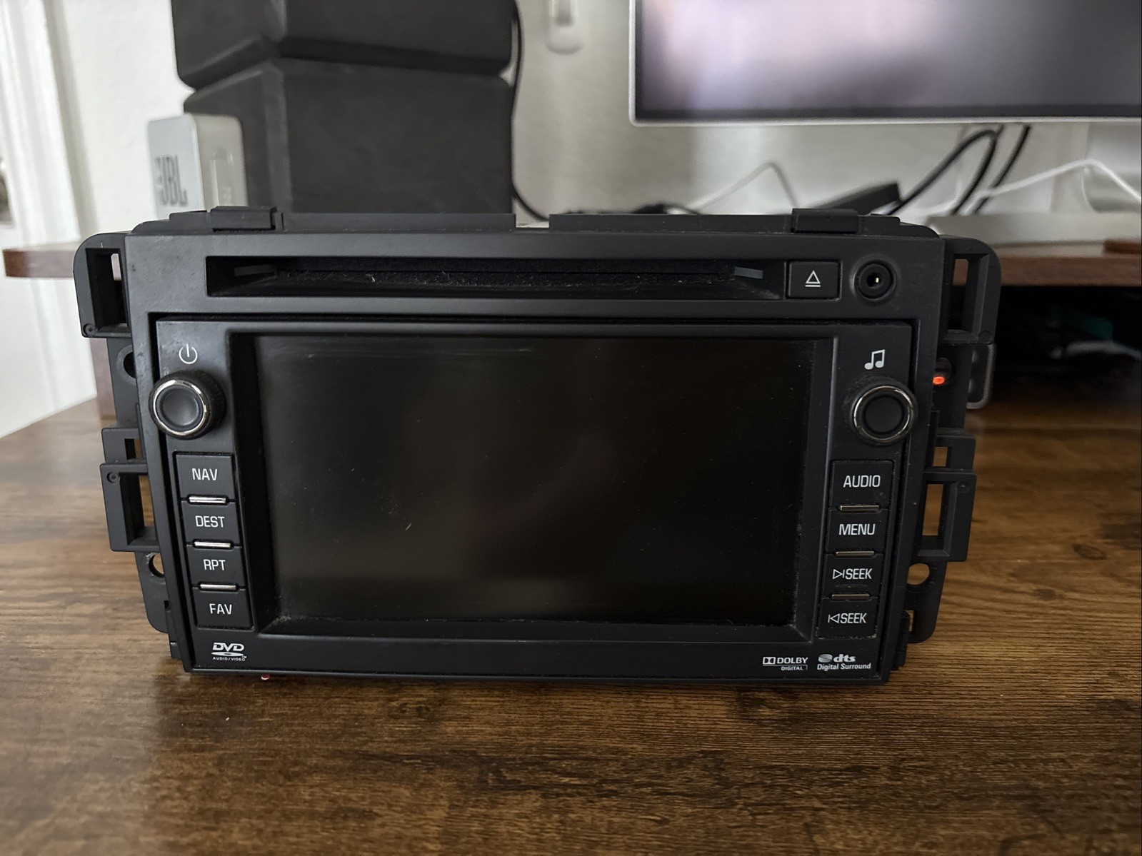 Denso DW468100-6030 GM 25846421 DVD Navi Radio Yukon Suburban Tahoe