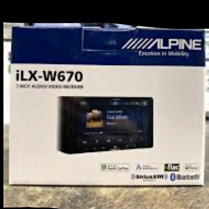 Alpine iLX-W670 2 DIN Touchscreen Digital Media Receiver CarPlay Android Auto