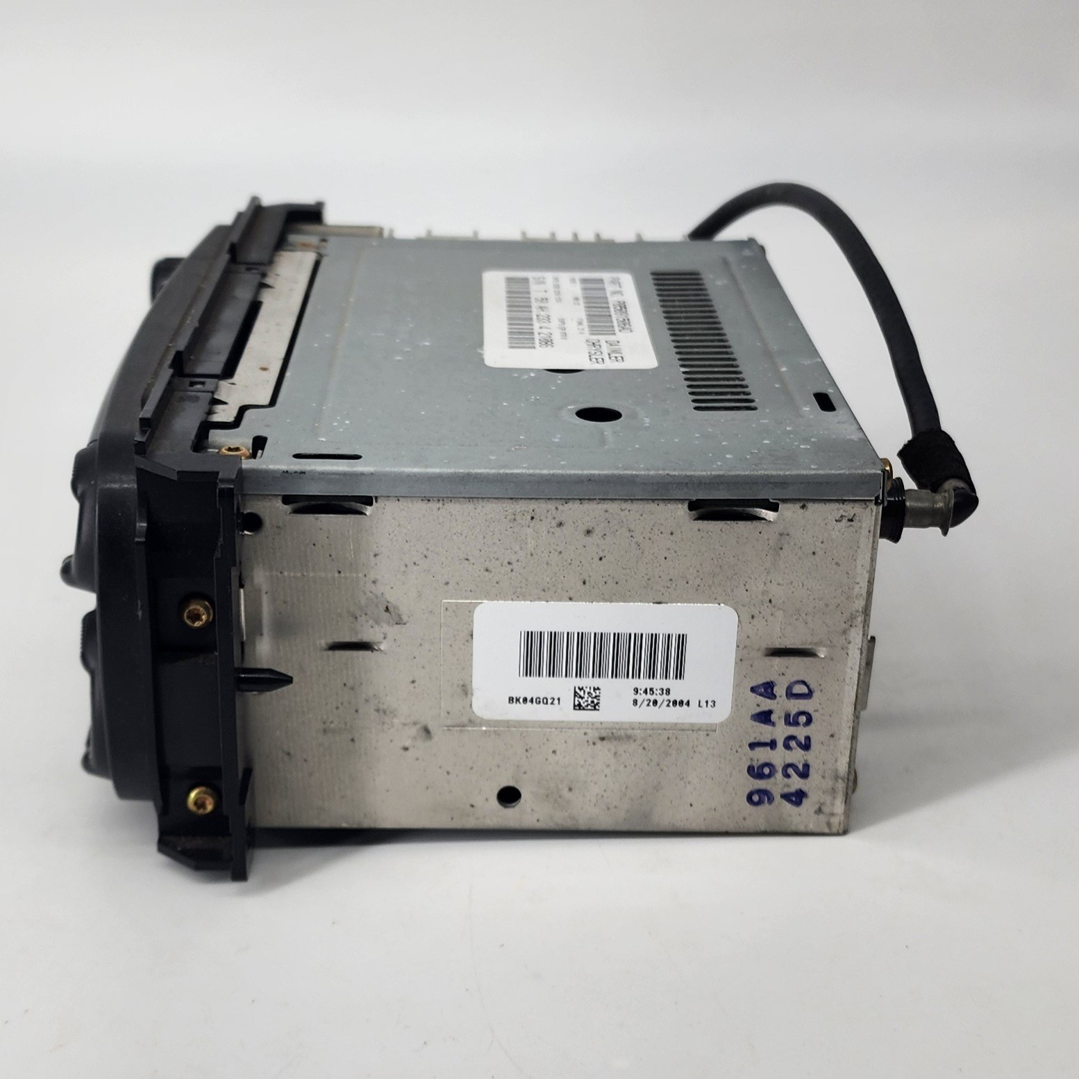 Chrysler/Jeep/Dodge/Mopar OEM CD Radio Nice Condition Part No. P05091506AD