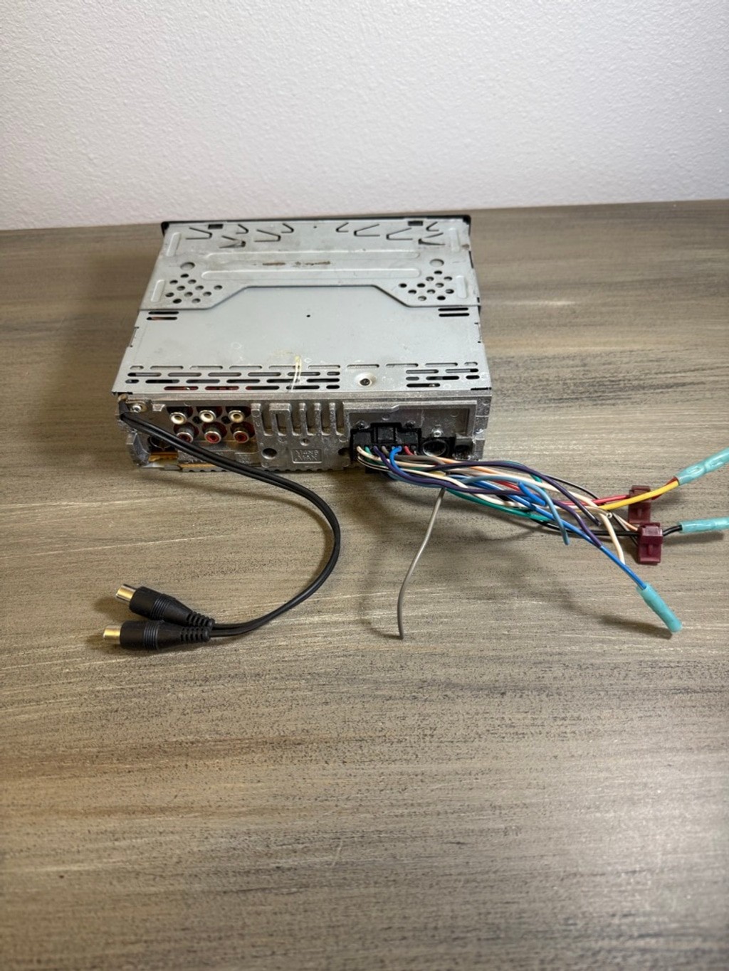 Sony Xplod CDX-GT520 car audio player
