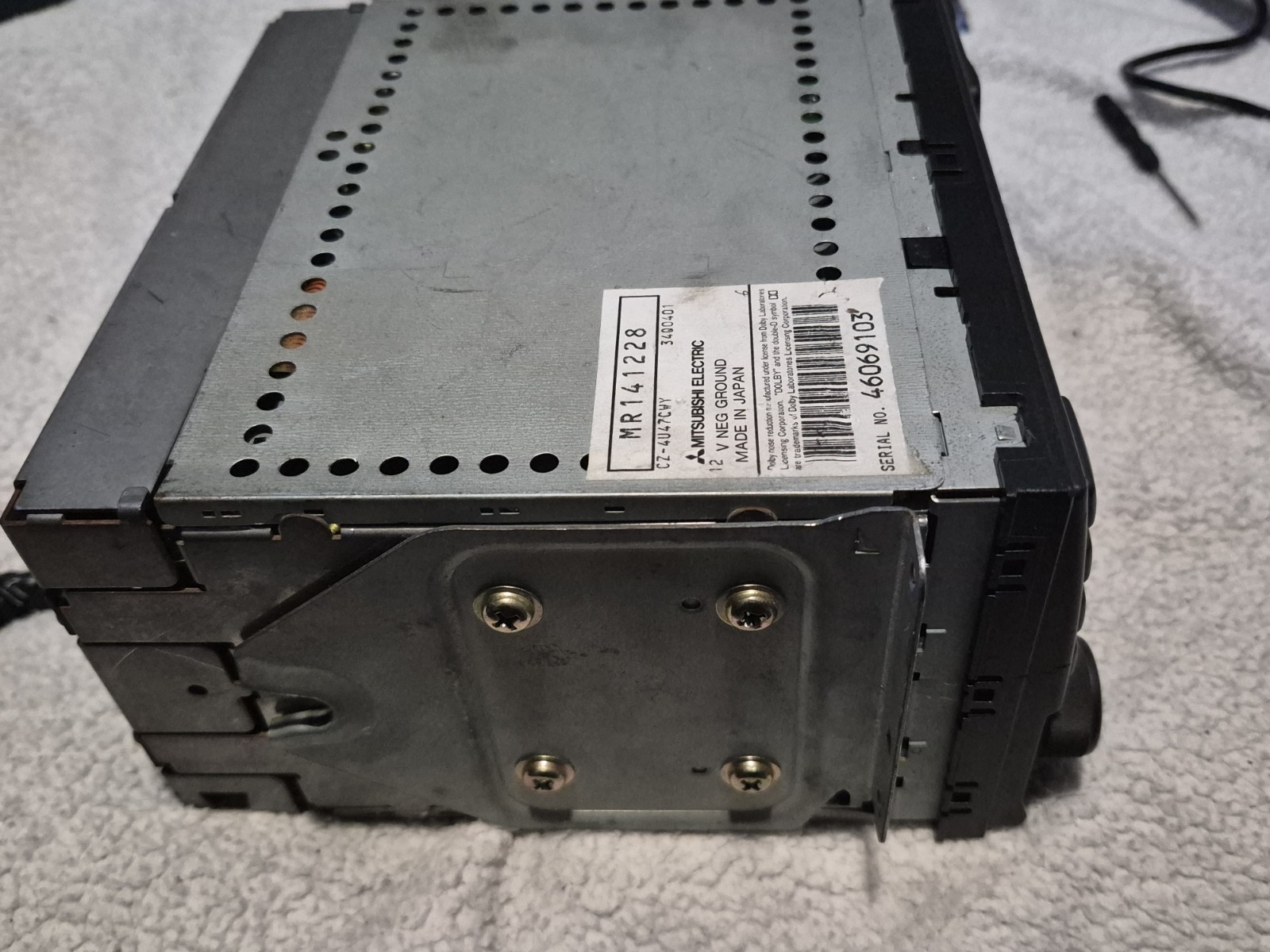 93-96 Mitsubishi 3000gt / Dodge Stealth – Cassette Player OEM MR141228 INFINITY