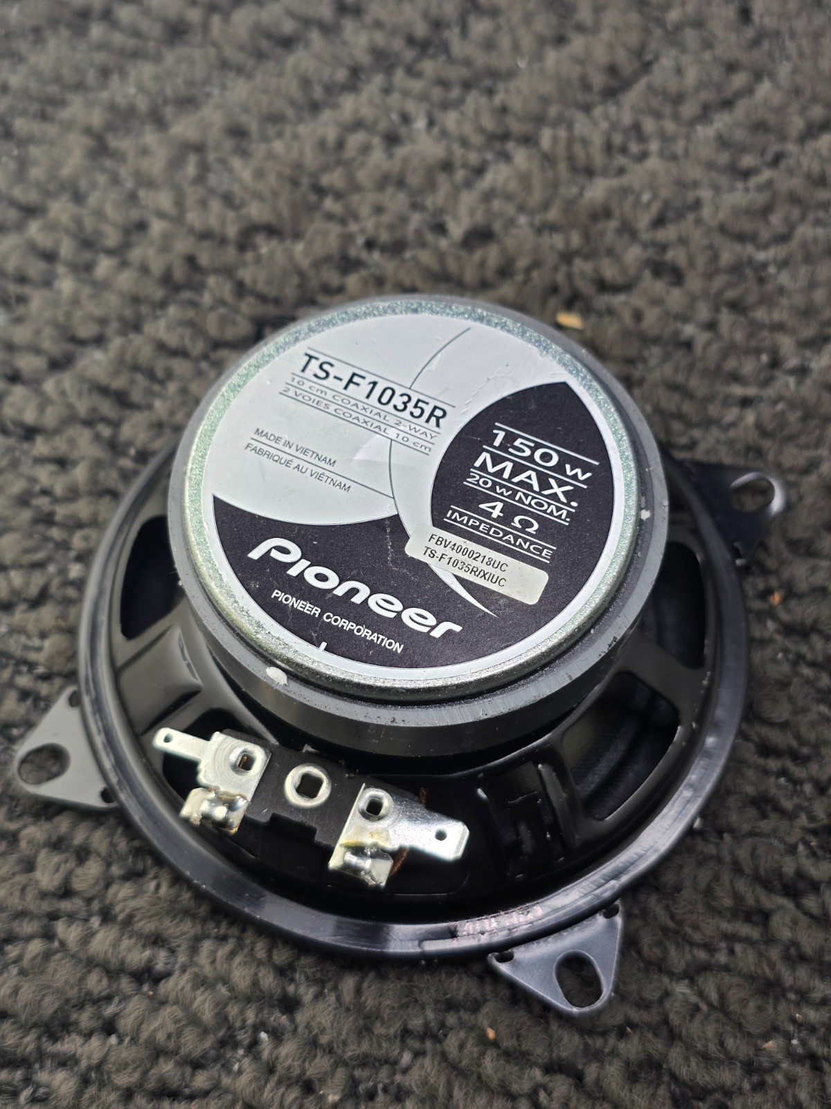 (1 Pair) Pioneer TS-F1035R 4″ 2-Way Coaxial Car Audio Speakers 150W/20W 4-Ohm