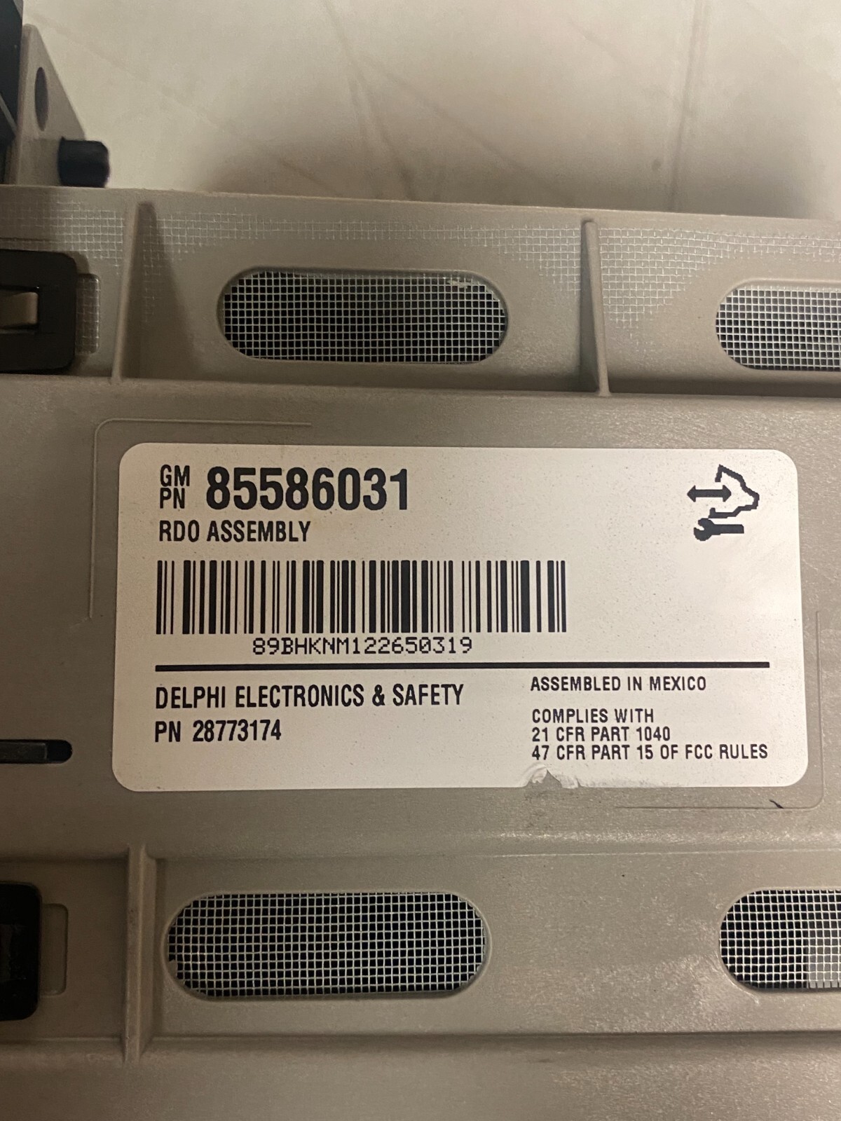GM OEM Radio 85586031 28773174 Express Savana 2500/3500