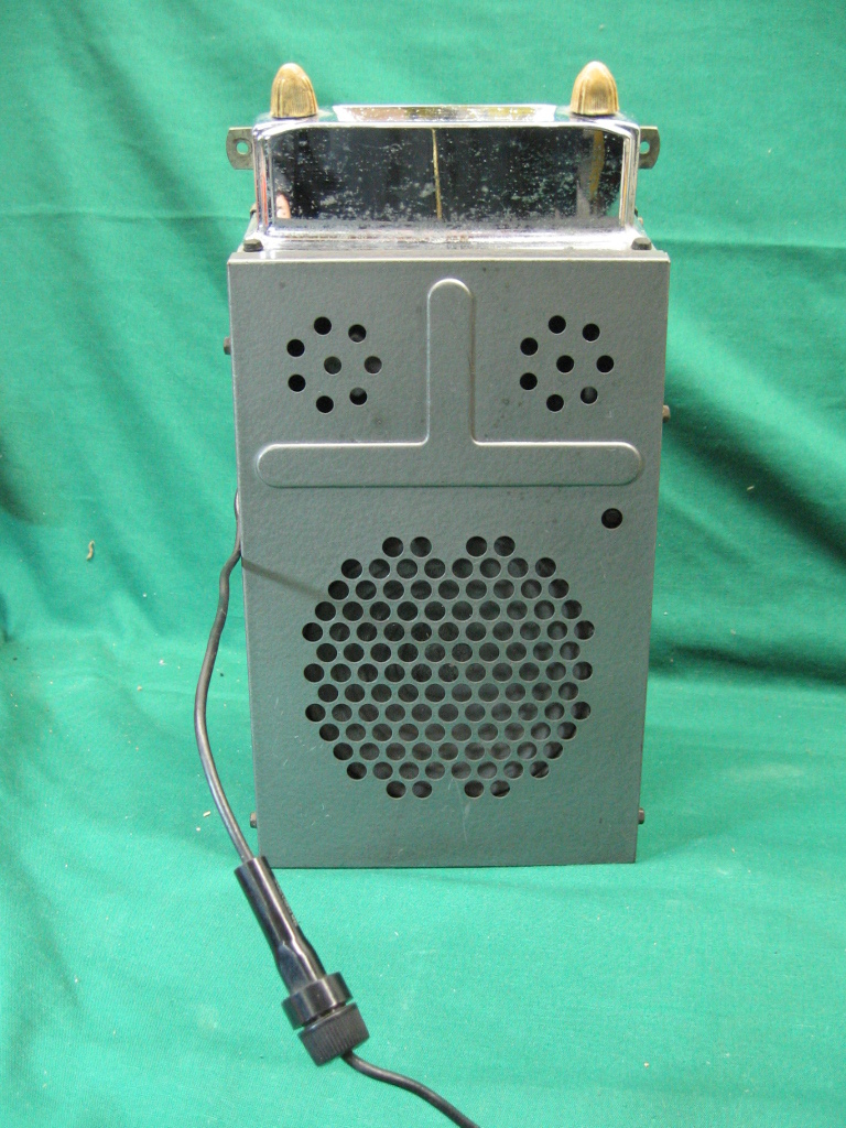 48 -50 ford mopar pontiac nash 54 chevy tk motorola 30937648 model 309 am radio