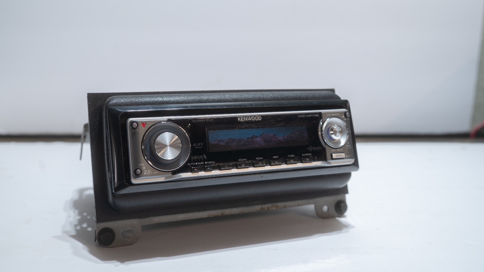RARE Kenwood KDC-MP732 Car In Dash Unit with Animations, G-Force Meter
