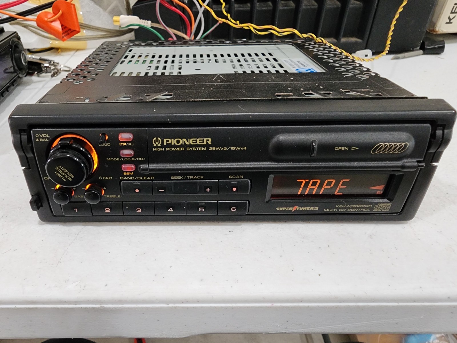 Old School Pioneer KEH-3000QR pull-out Car Stereo Cassette Tape keh3000qr USA