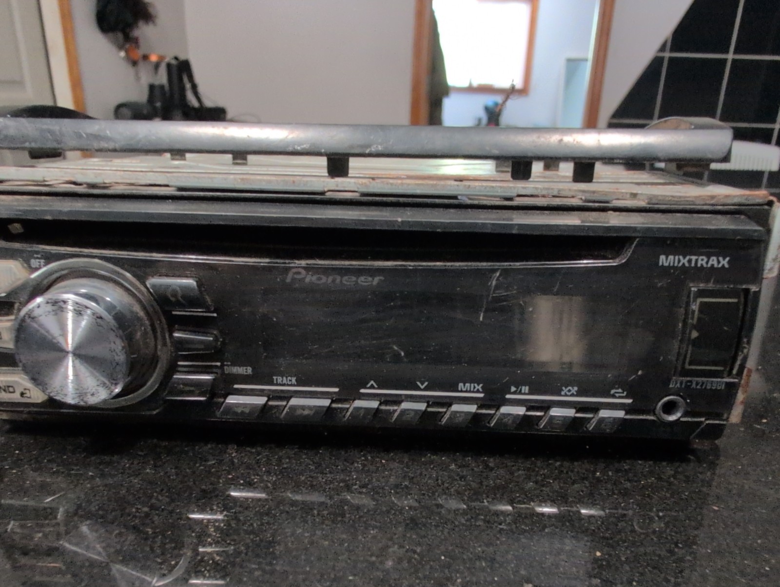 PIONEER DXT-X2769UI CAR AUDIO RADIO MIXTRAX