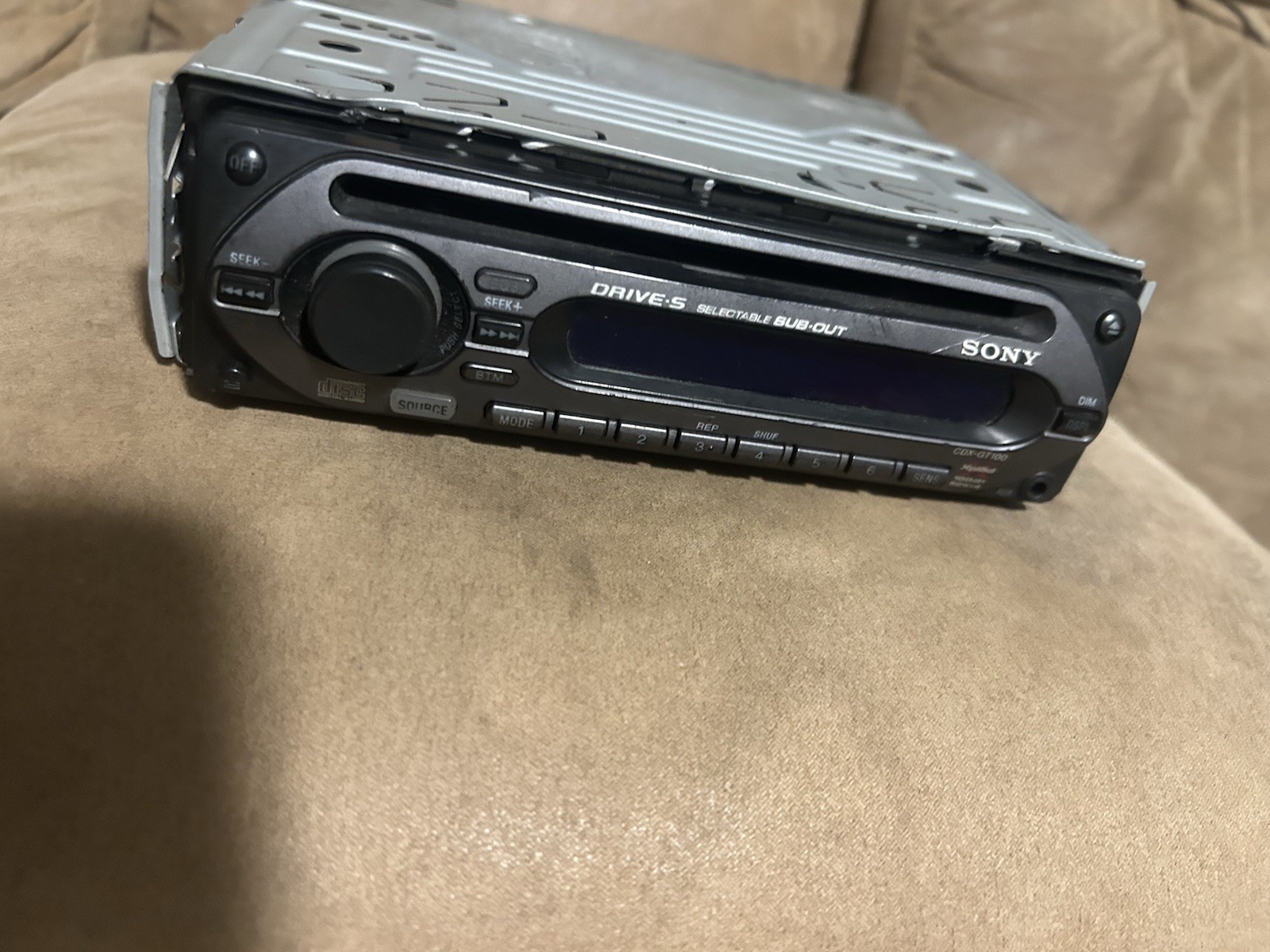 Sony Xplod CDX-GT100 CD Receiver Drive-S Detachable Faceplate