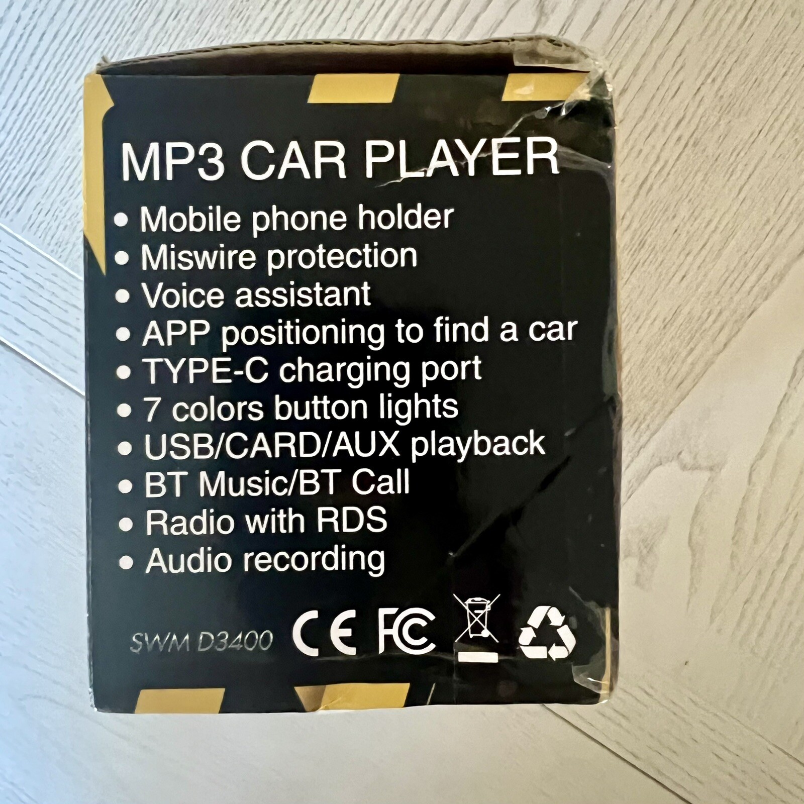 SWM D3400 MP3 Car Player Radio Bluetooth Type-C Charging Phone Holder