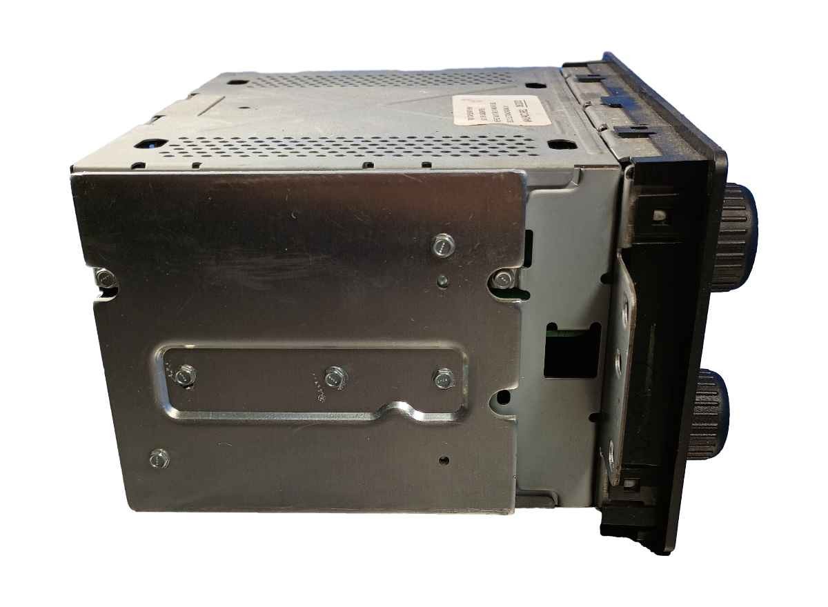 Delphi Delco 15104156 GM Chevy GMC Radio AM FM CD Player