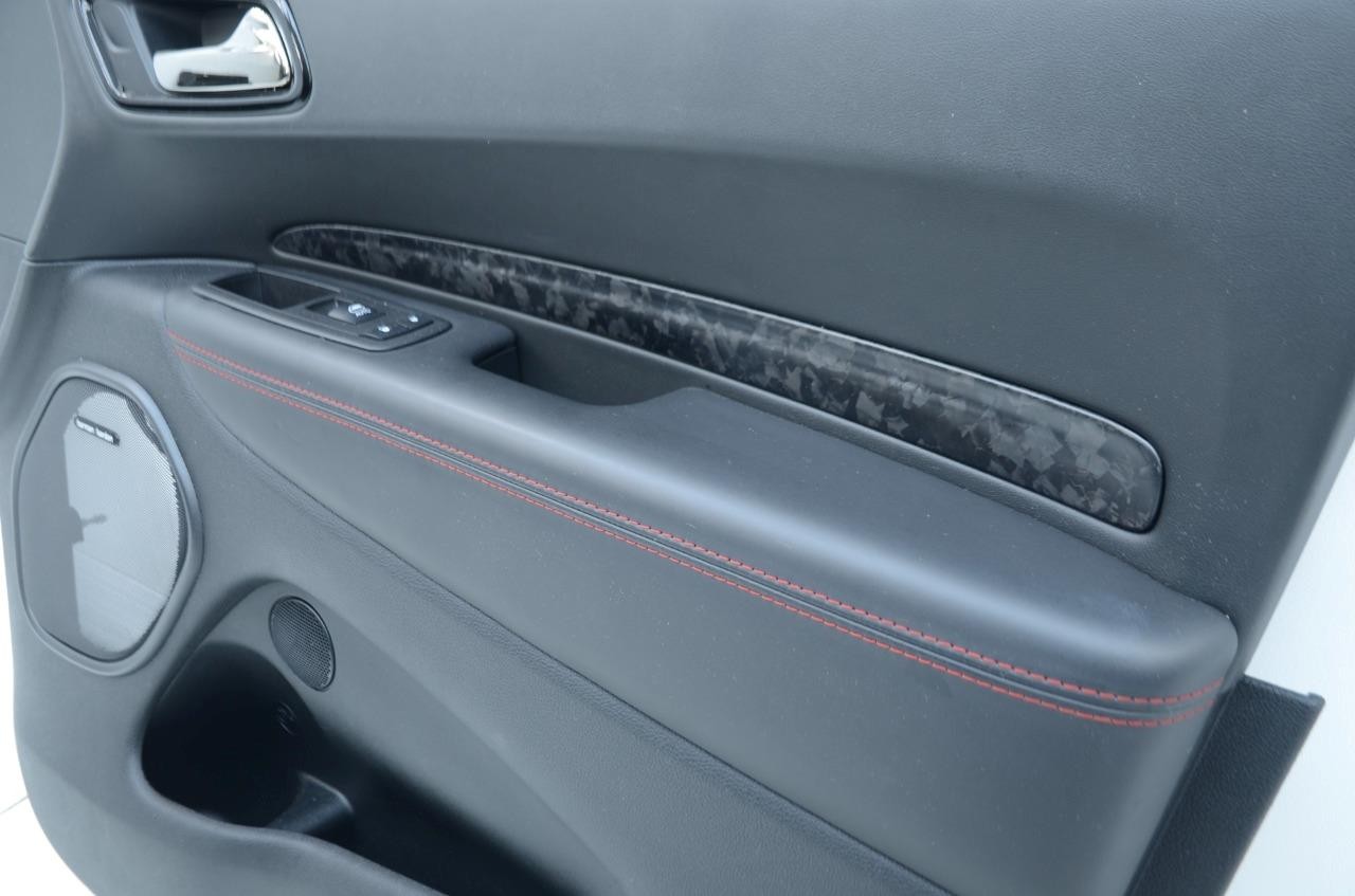 2021 – 2025 DODGE DURANGO RT 392 OEM BLACK LEATHER TRIM DOOR PANELS BLACK CARBON