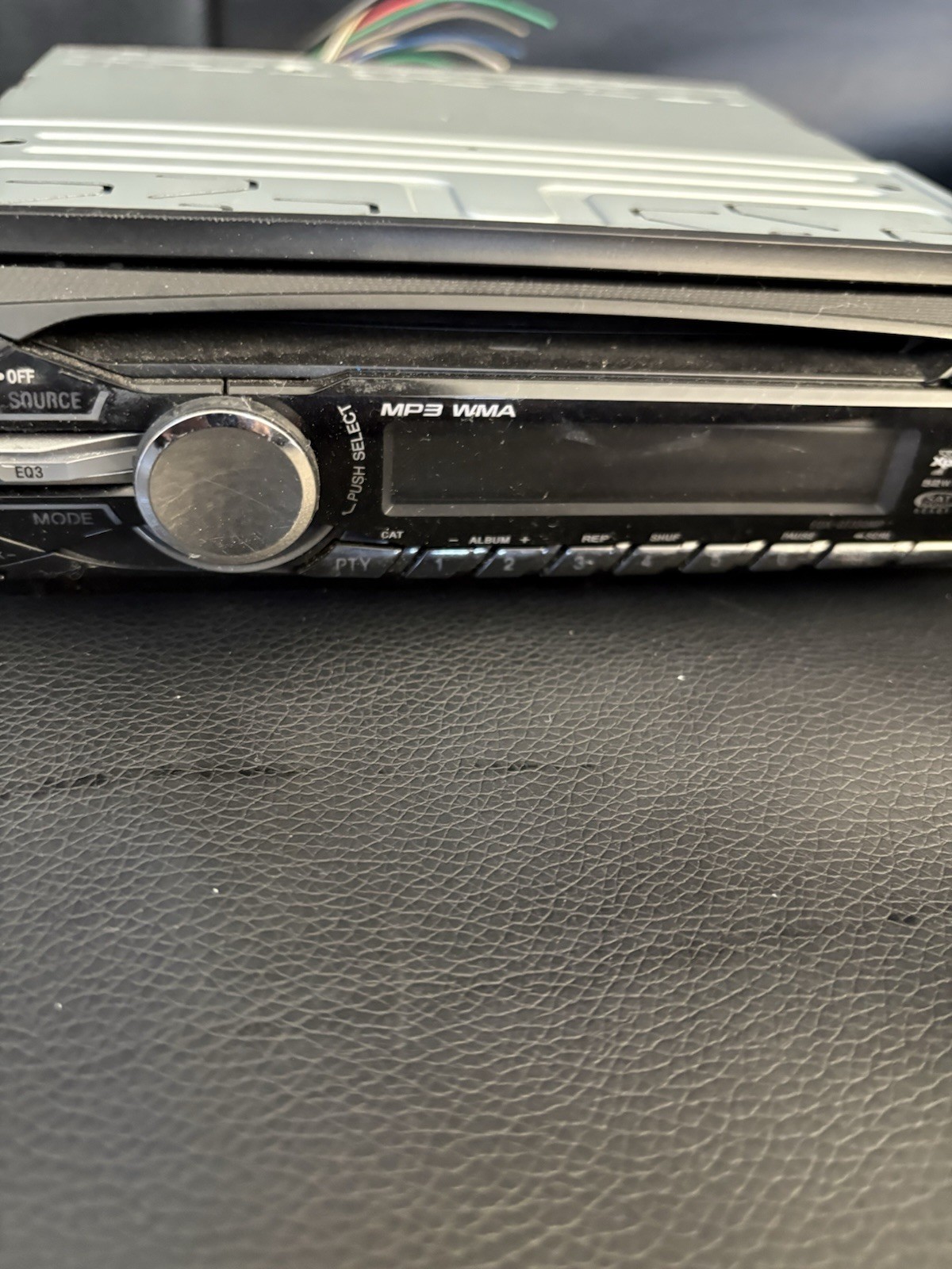 Sony CDX-GT340 Car CD Disc Player FM/AM Single Din Stereo UNTESTED