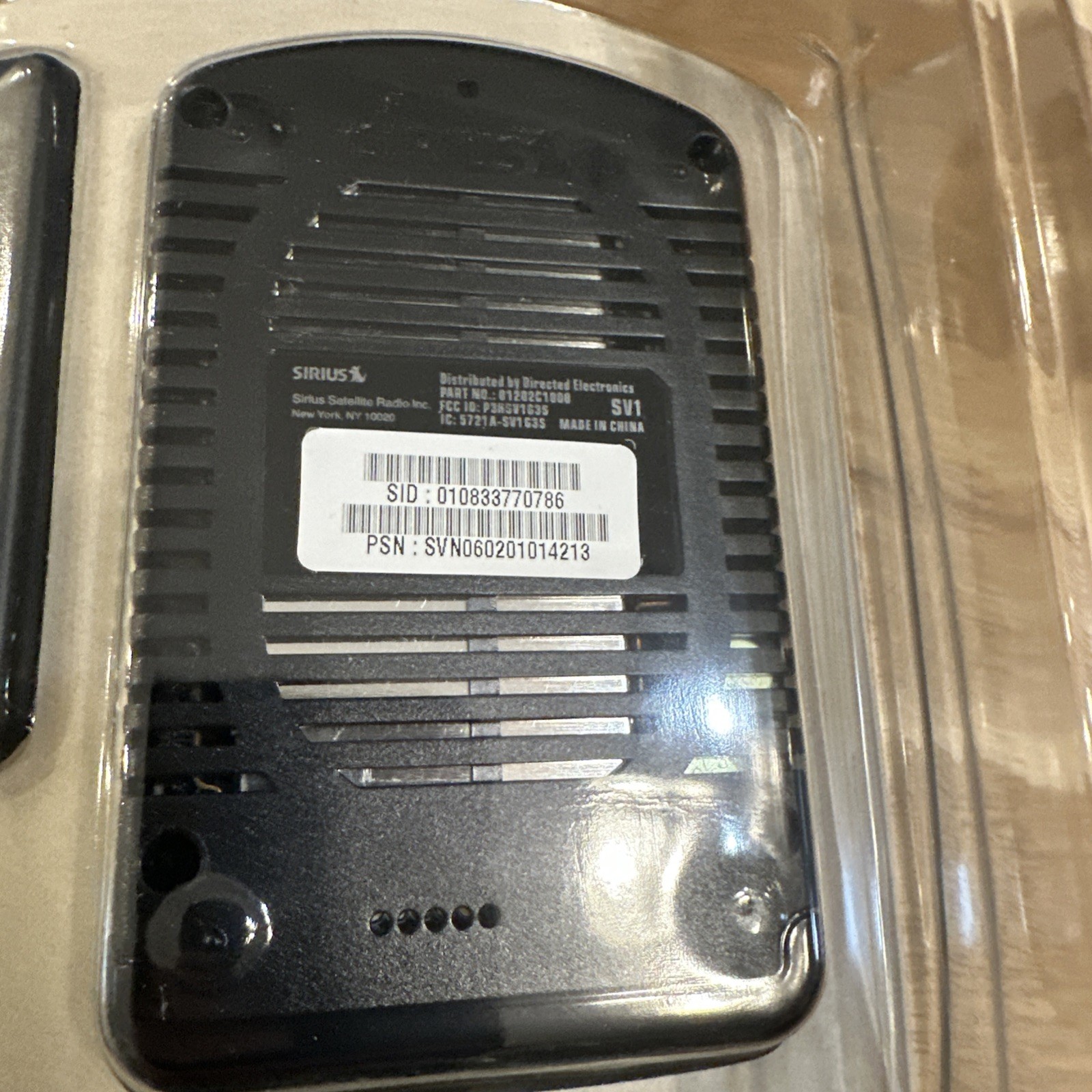 Sirius Satellite Radio Sirius One All-In-One Car Kit with remote NEW SV1