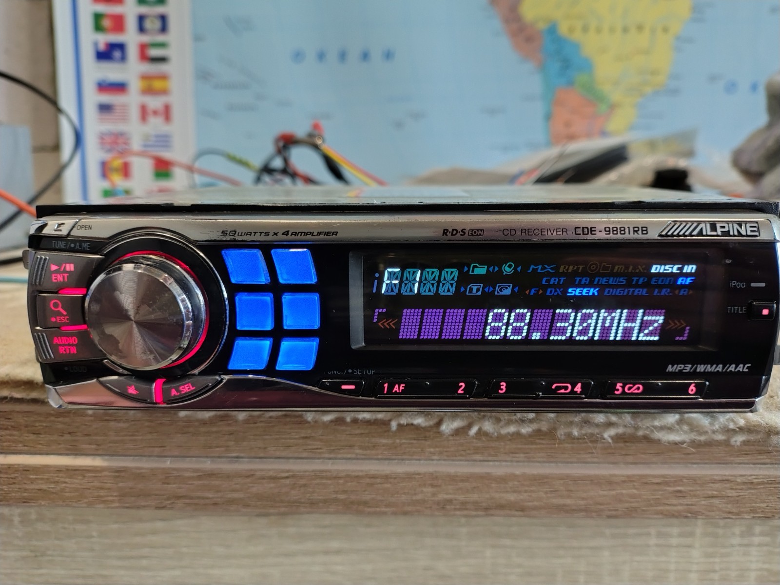 Alpine CDE-9881R BCar Stereo Mobile Media Receiver Fully Working Good Shape