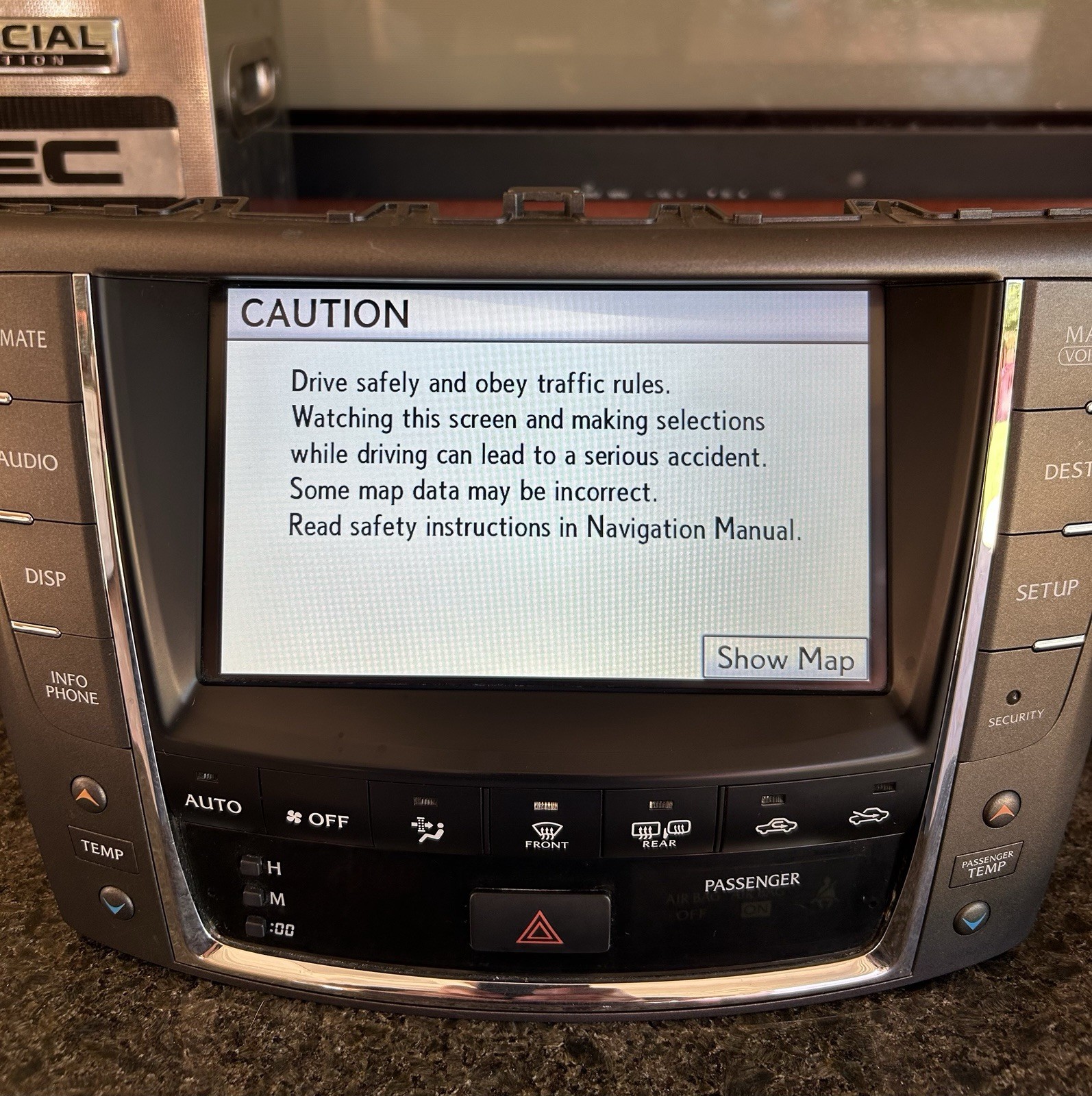 2010 -11-12 LEXUS IS250 -350 RADIO NAVIGATION DISPLAY SCREEN part # 86431-53090