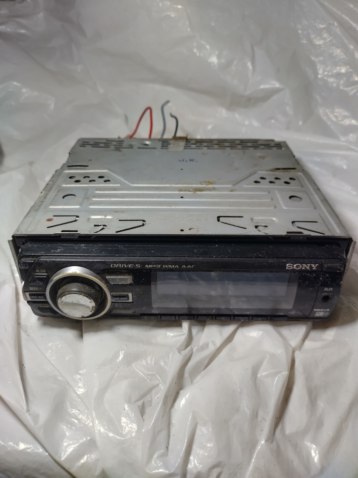 Sony CDX GT520 CD Player Radio condition unknown sold as is