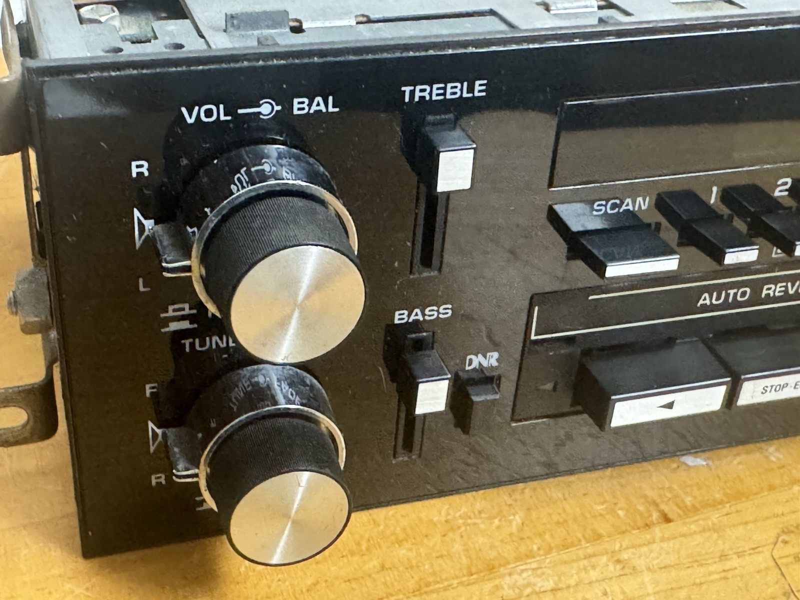 86-88 Camaro Blazer Truck Delco GM AM/FM Cassette Car Radio Receiver