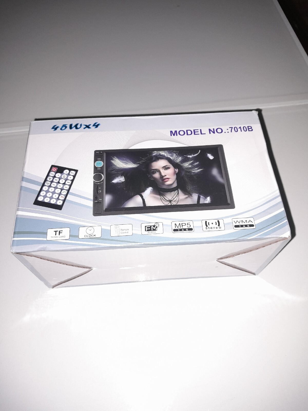 7″ TFT HD Touch Screen BT/FM/USB Mp3 Rearview Camera.