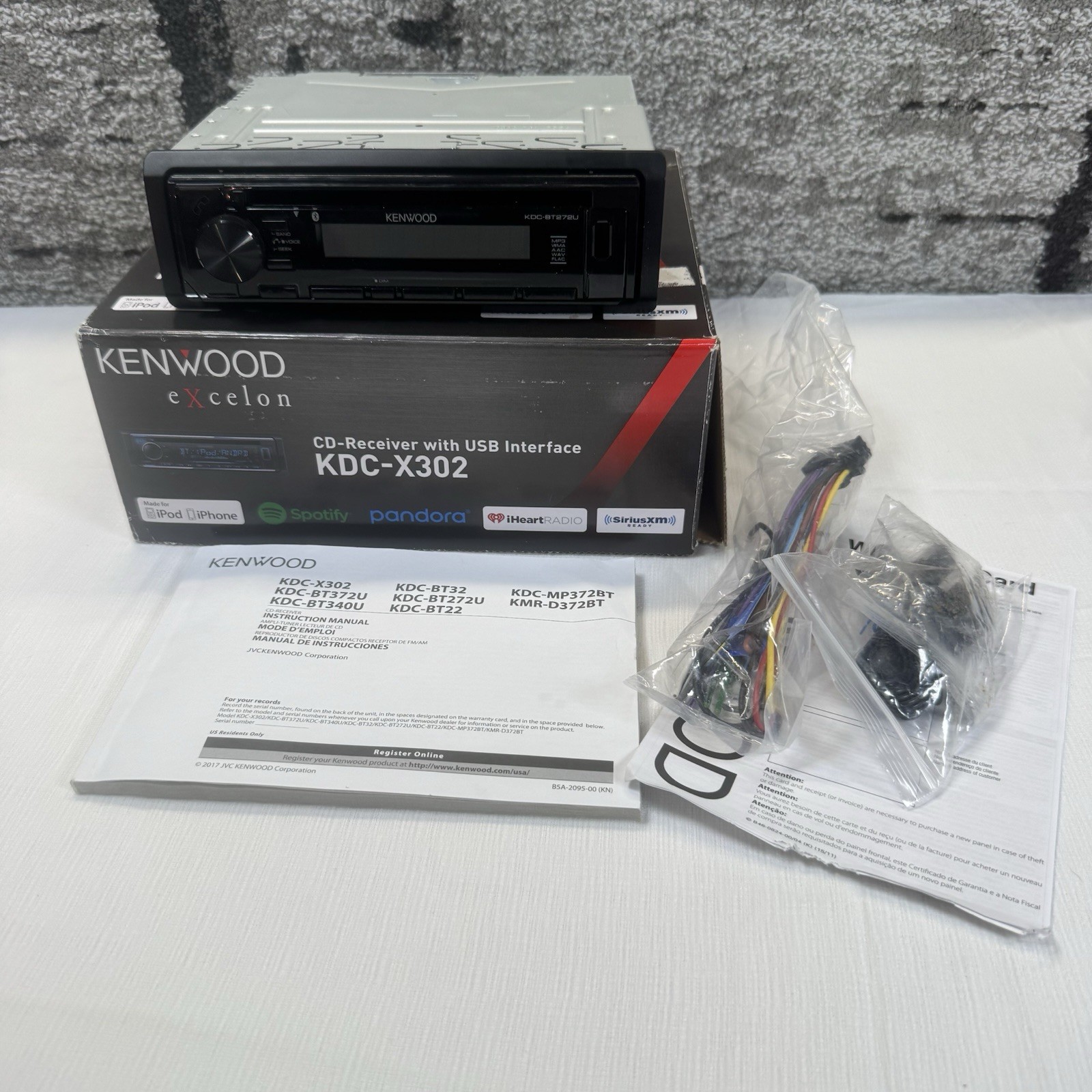 Kenwood Excelon KDC-BT272U Bluetooth CD Receiver USB