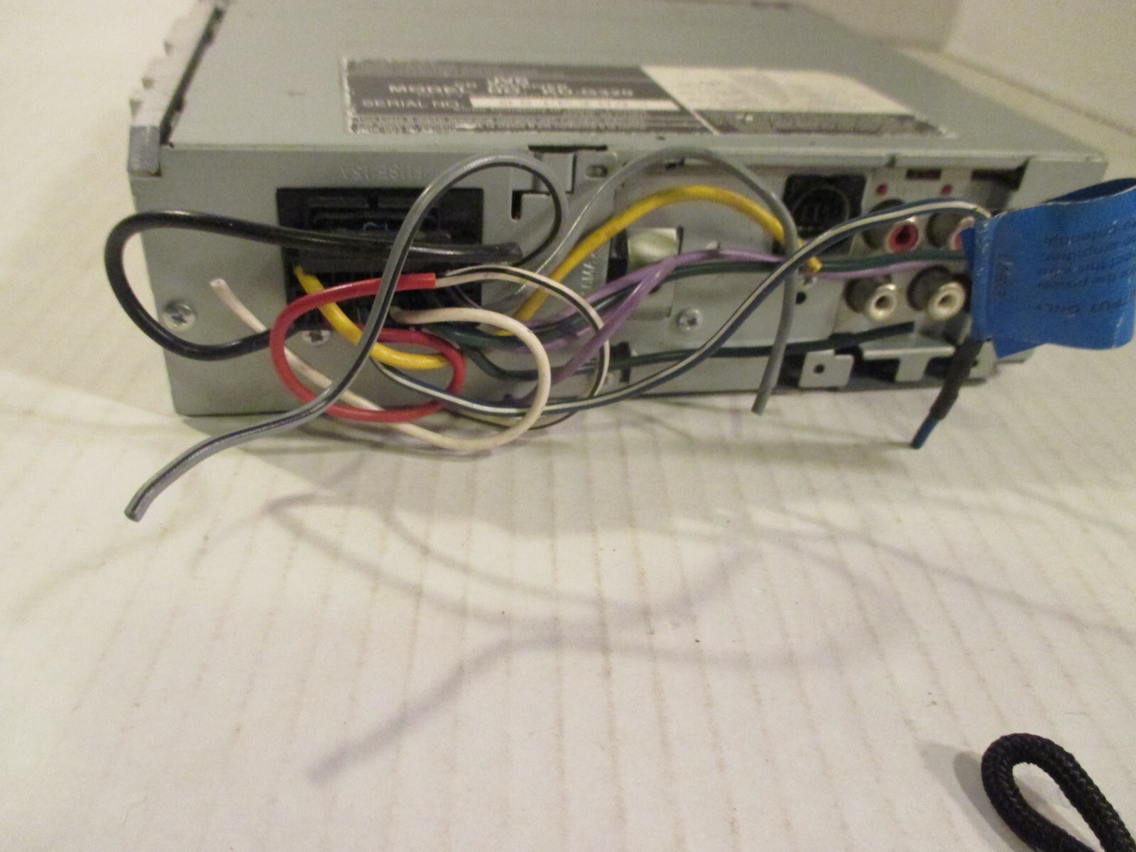 JVC KD-G320 CD Player In Dash Receiver with WMA/MP3 SAT CD-R RW READ