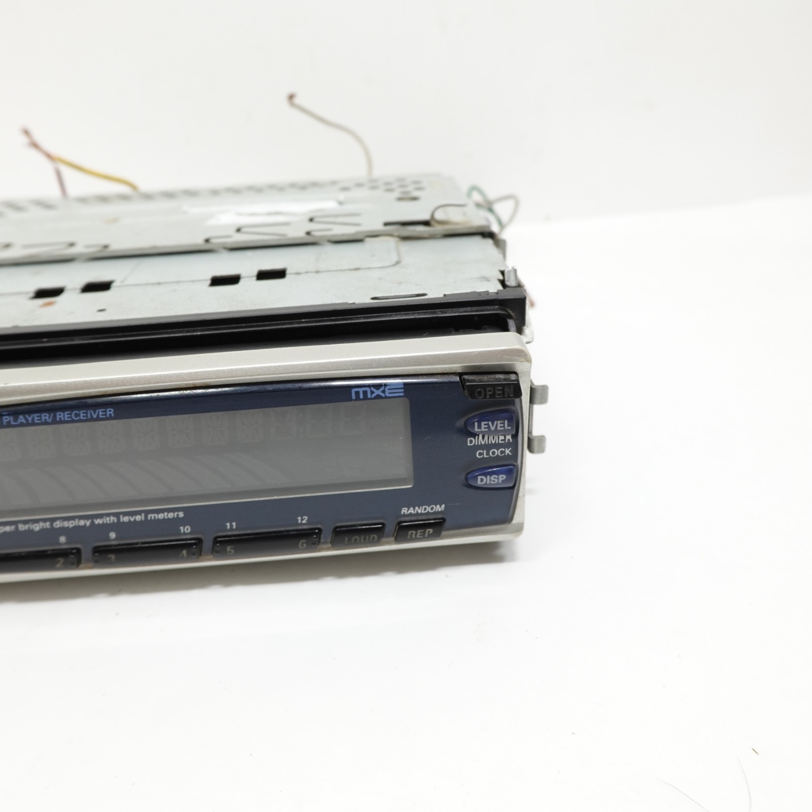 Panasonic CQ-DFX150U Car CD Player Receiver Aux In Dash Stereo High Power 40W x4