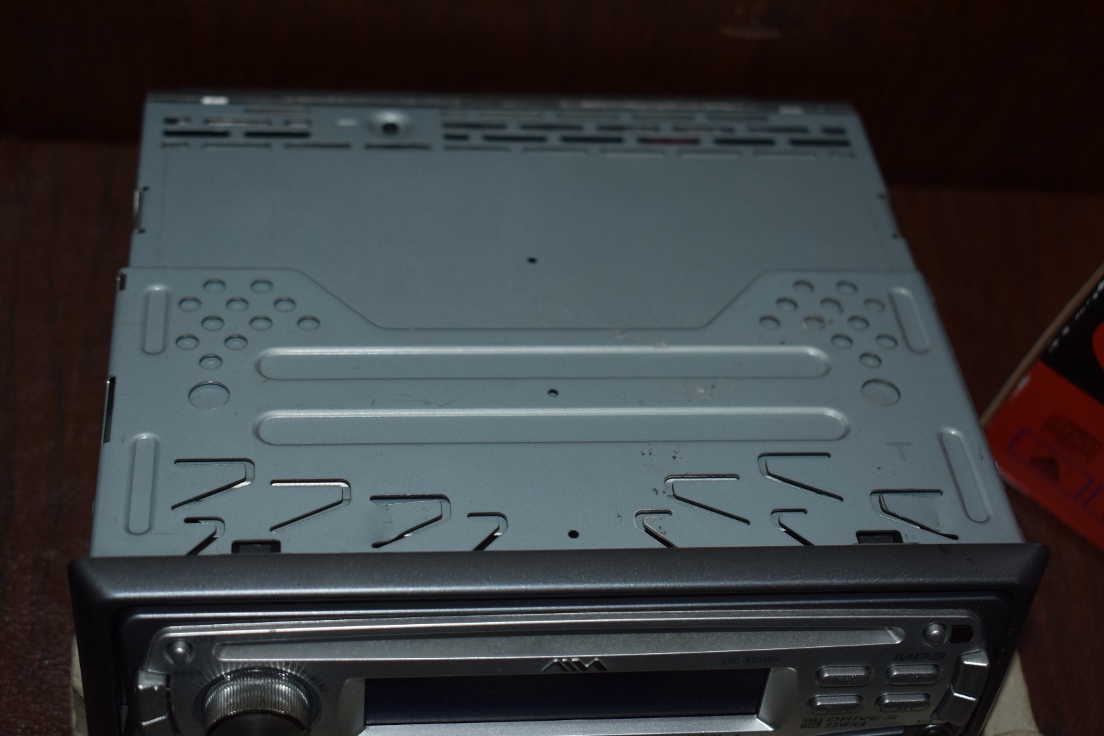 Aiwa CDC-X504MP FM/AM/CD/MP3 Player In Dash Receiver, in box. (BC)