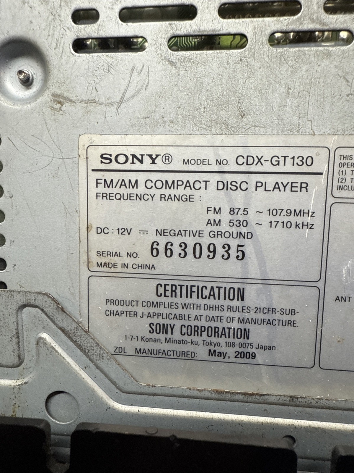 Sony 52wx4 AM/FM Compact Disc Player Car Stereo CDX-GT130 Untested
