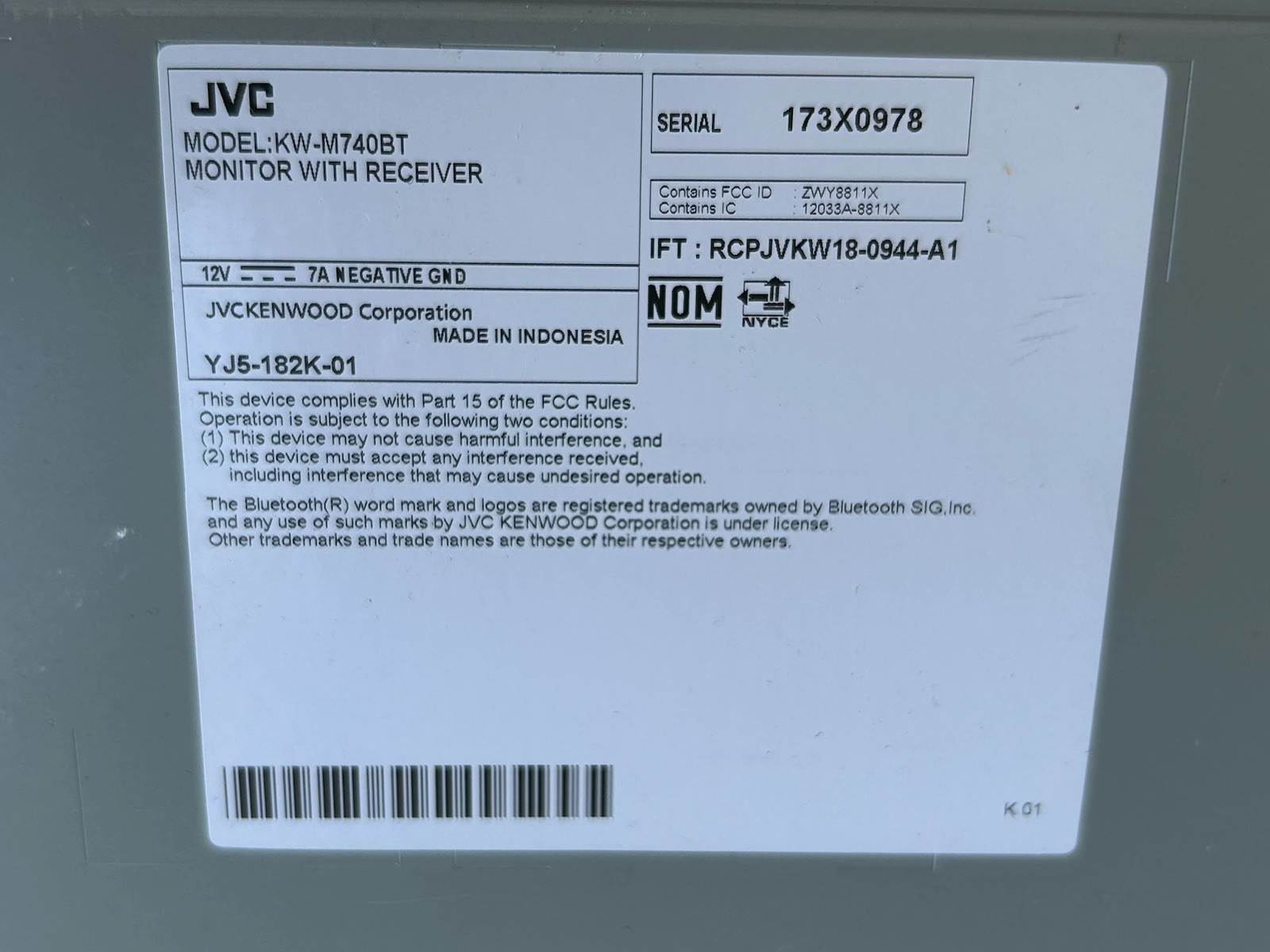 Excellent! JVC (KW-M740BT) 2-DIN Digital Media Monitor w/ Receiver (TOUCHSCREEN)