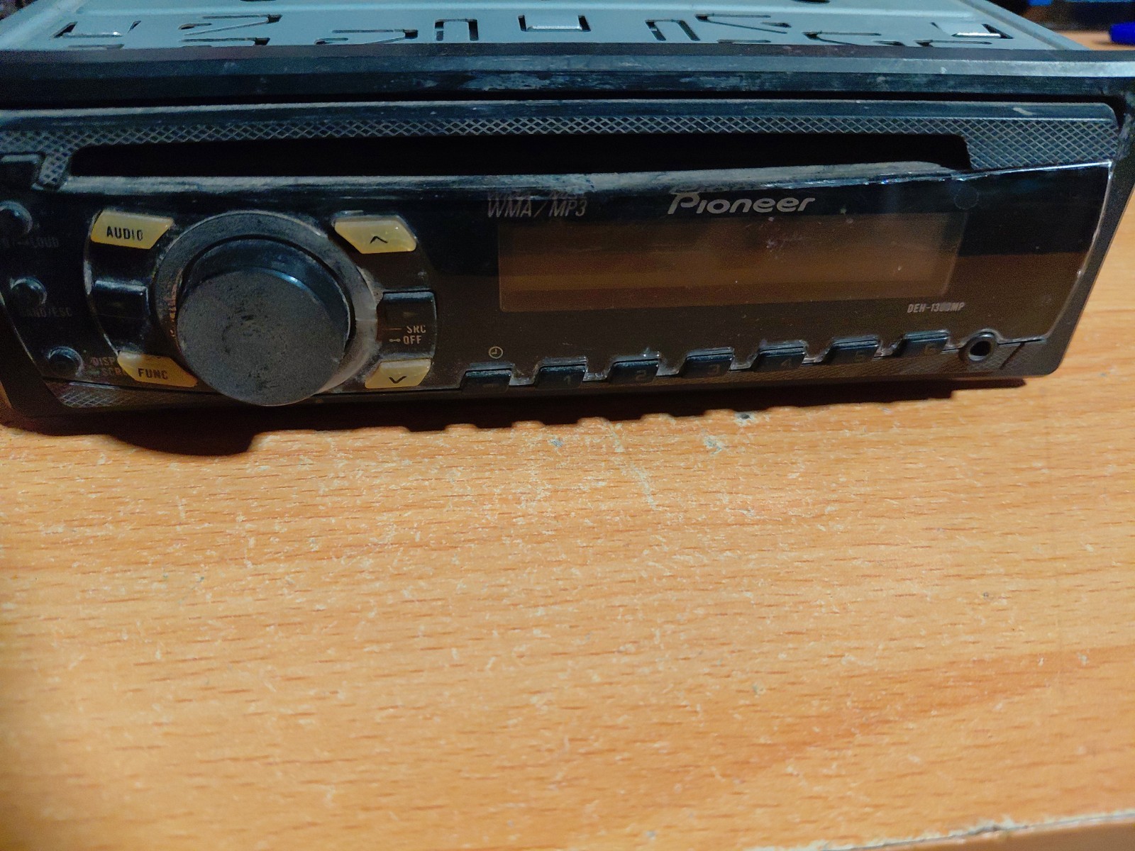 Pioneer DEH-1300MP In-Dash AM/FM Radio CD Player Aux Receiver