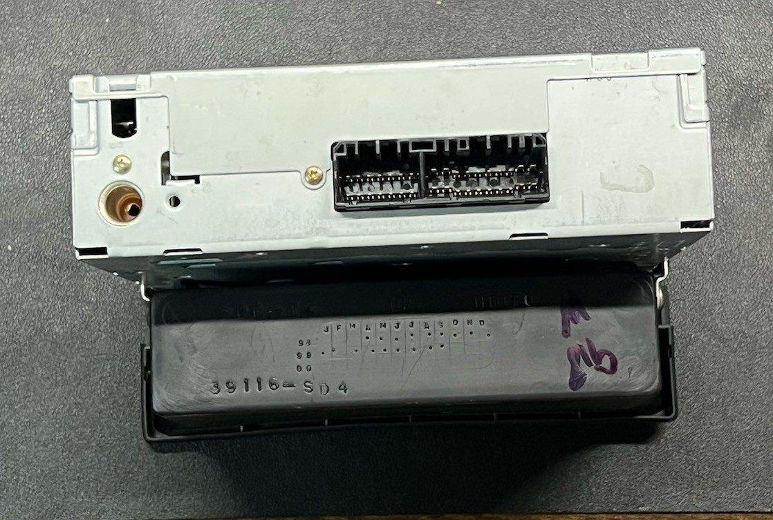 Honda OEM Car Stereo Radio Player With Trey 39100-S01-A210-M1 AM FM USA