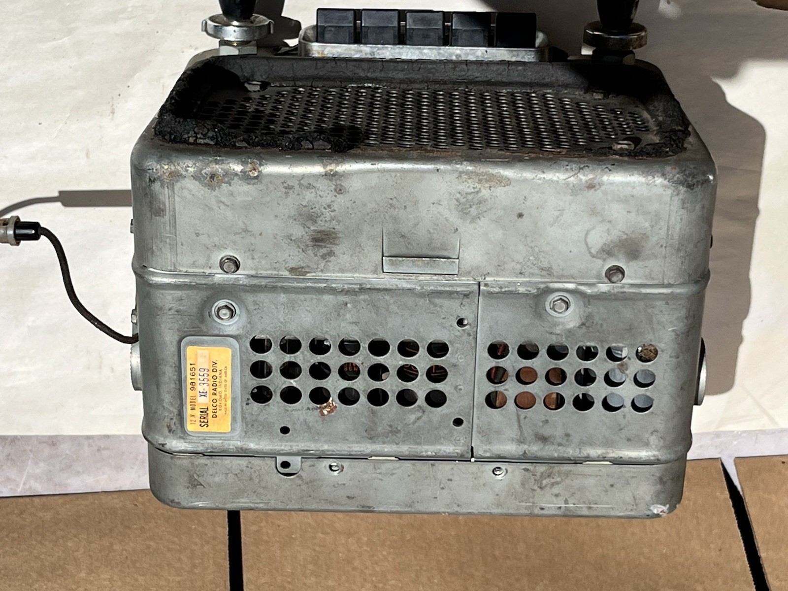 1955 buick delco 981651 sonomatic 12v am tube radio untested