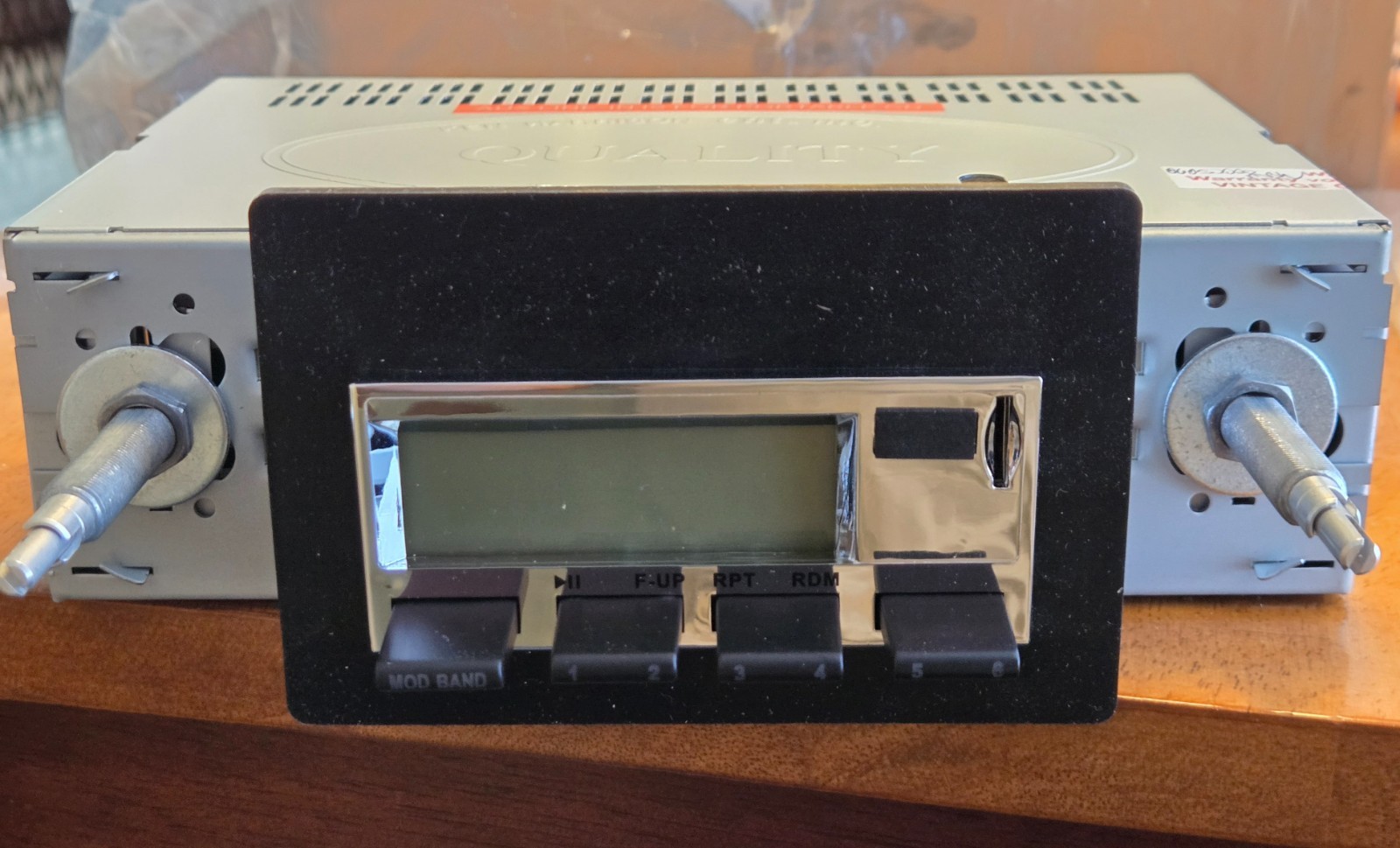 KEN HARRISON KHE-300USB CAR STEREO FOR VINTAGE GM CARS CHROME FACE NEW OPEN BOX