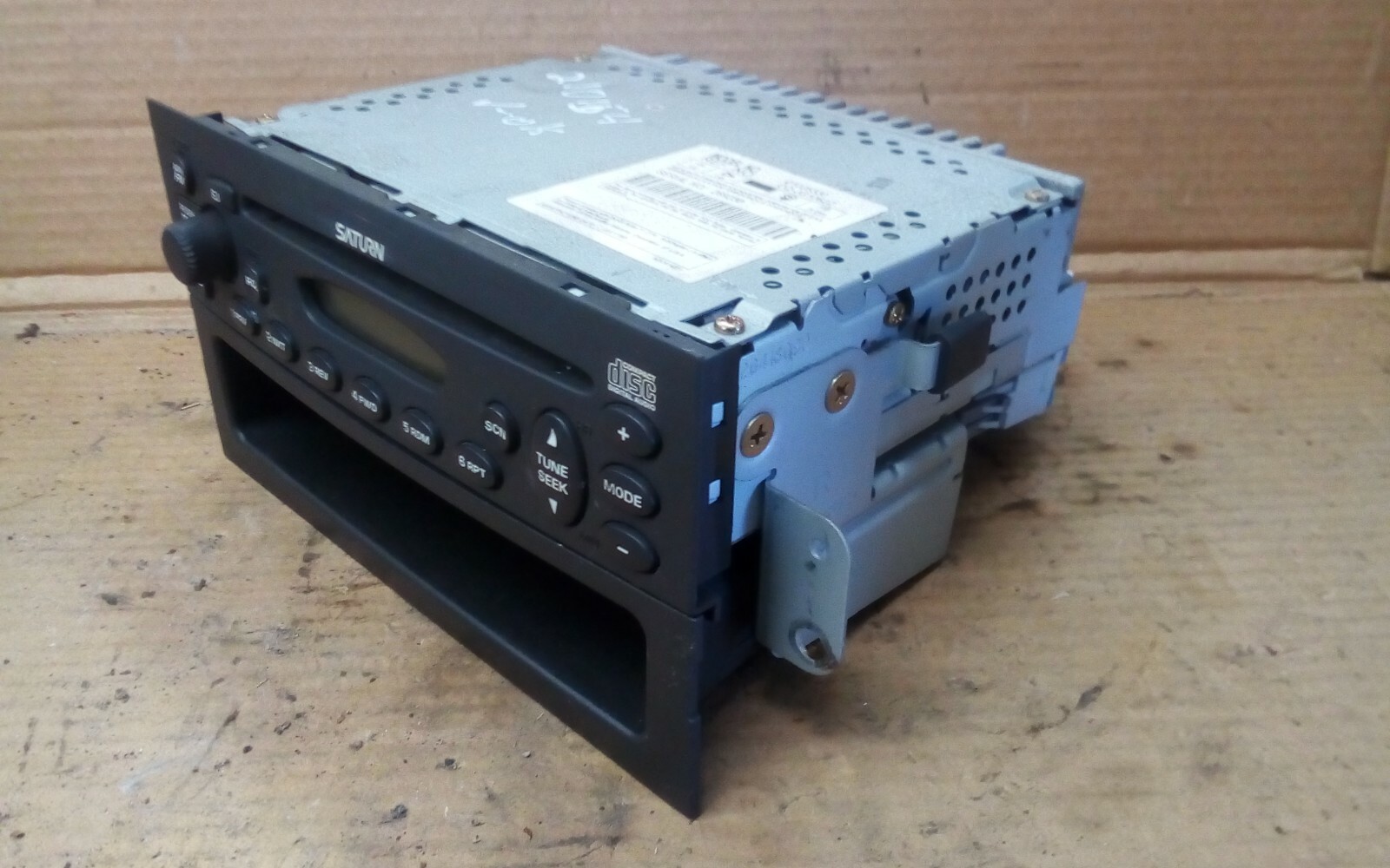 2000-2002 Saturn S-Series AM/FM Radio Receiver